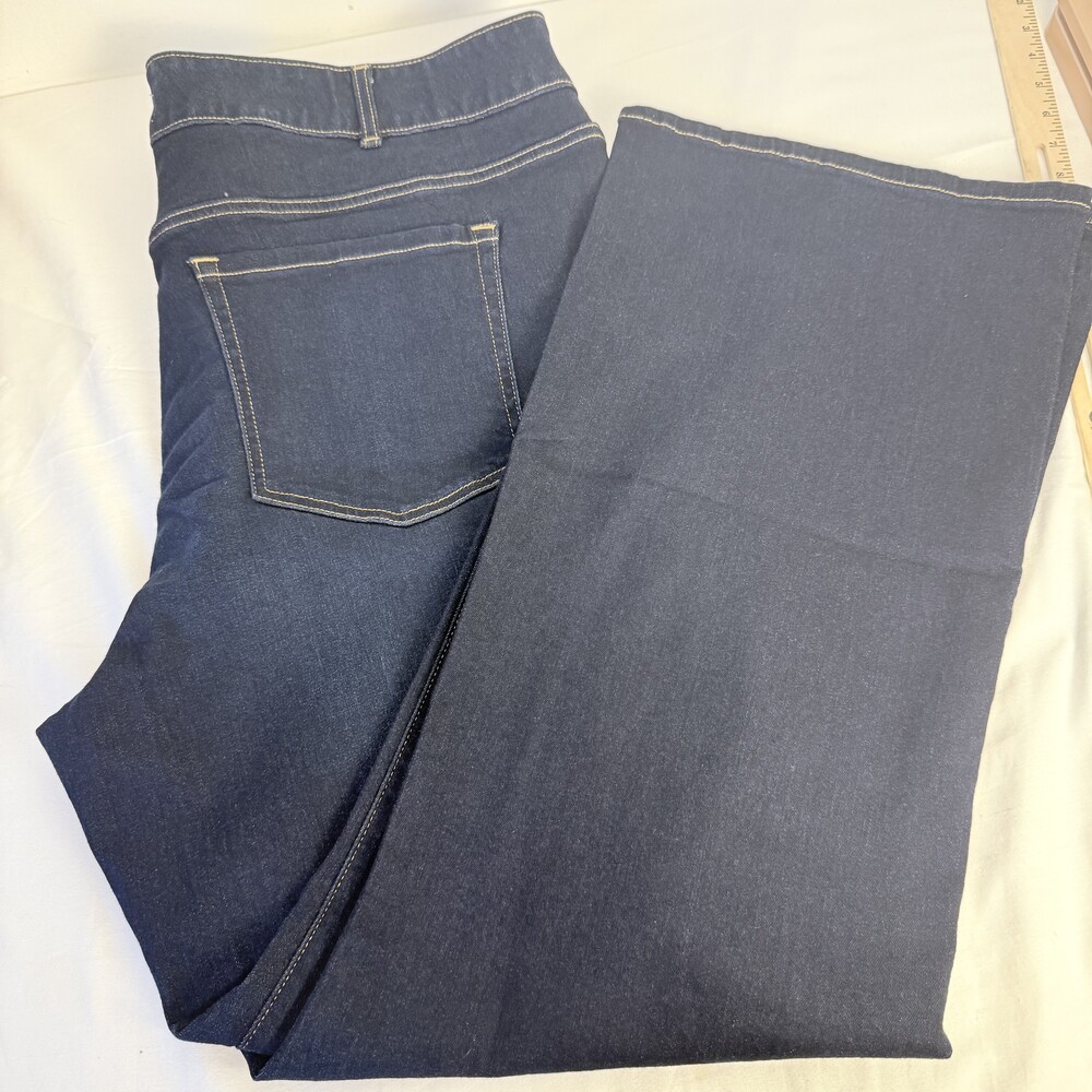 NWT Lane Bryant Womens Dark Blue Double Button Five Pocket Straight Leg Jeans 26 - Picture 6 of 13